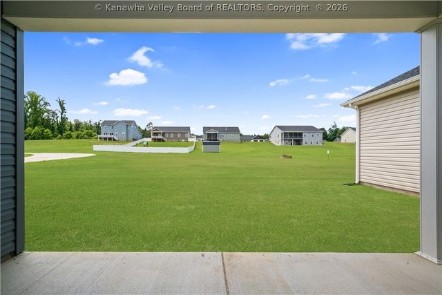 105 Ruffner Circle, Fraziers Bottom, WV 25082