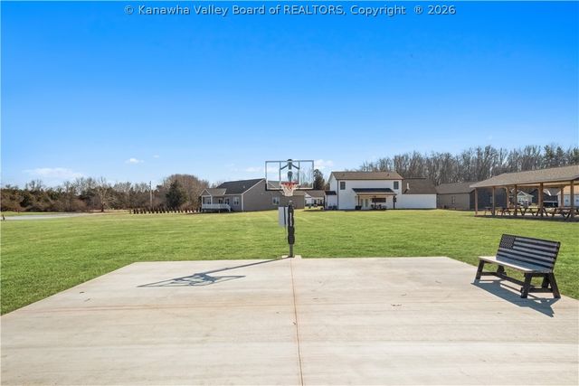 105 Ruffner Circle, Fraziers Bottom, WV 25082