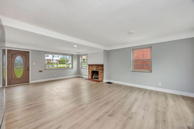 5306 Fox Road, Cincinnati, OH 45239