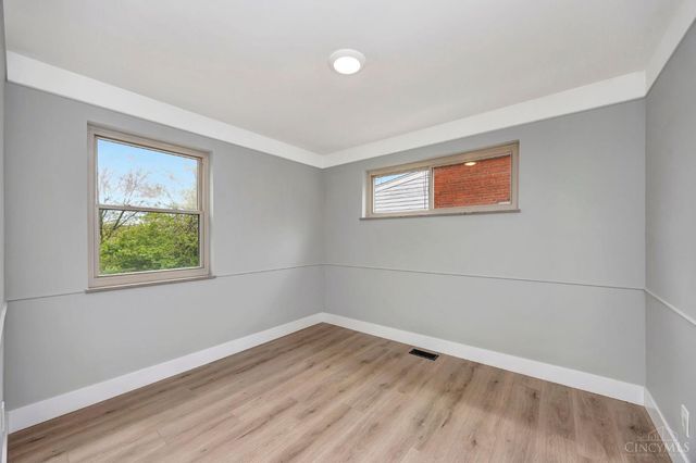 5306 Fox Road, Cincinnati, OH 45239