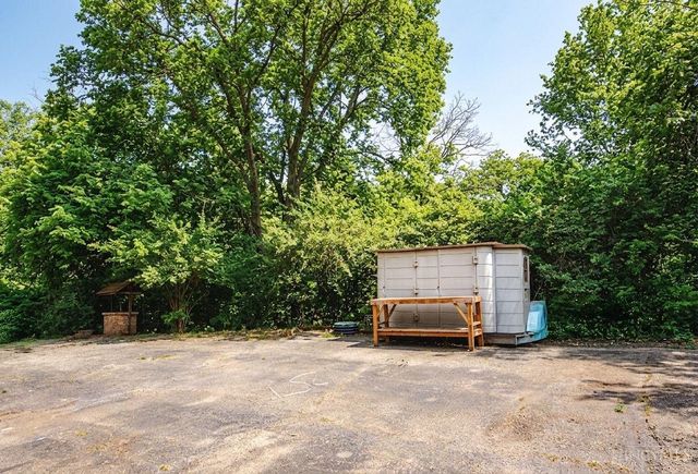 5306 Fox Road, Cincinnati, OH 45239