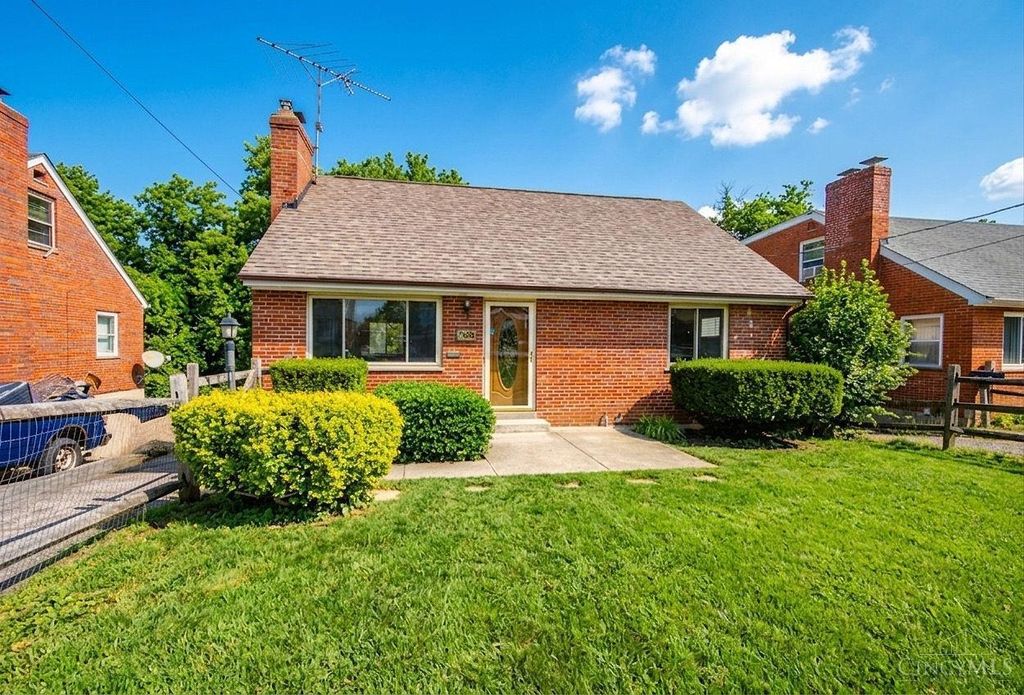 5306 Fox Road, Cincinnati, OH 45239