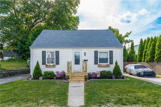 17 caporal Street, Cranston, RI 02910
