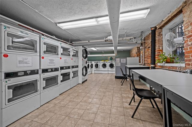 811 Walton Avenue F21, Bronx, NY 10451