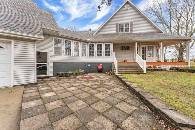 739 Timber Ridge Road, Marshfield, MO 65706