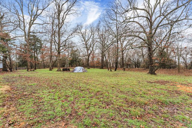 739 Timber Ridge Road, Marshfield, MO 65706