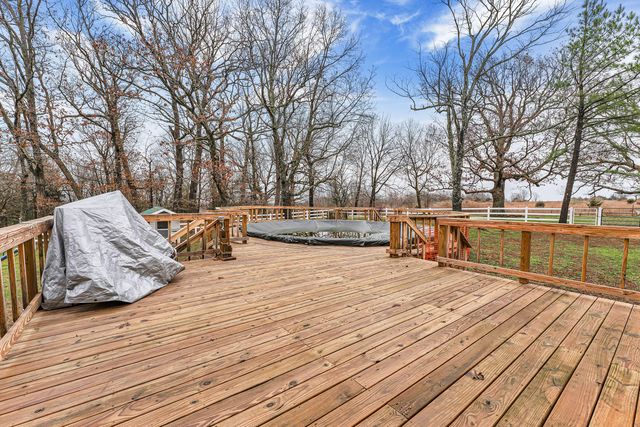 739 Timber Ridge Road, Marshfield, MO 65706