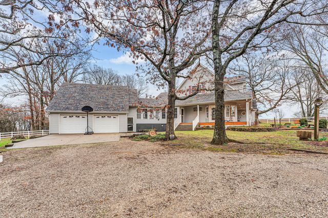 739 Timber Ridge Road, Marshfield, MO 65706