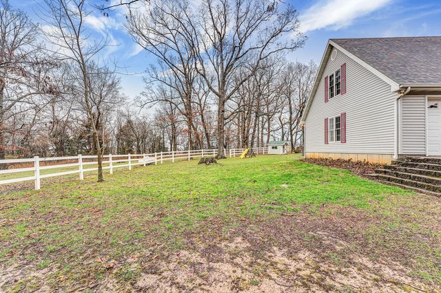739 Timber Ridge Road, Marshfield, MO 65706