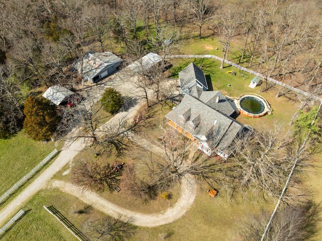 739 Timber Ridge Road, Marshfield, MO 65706