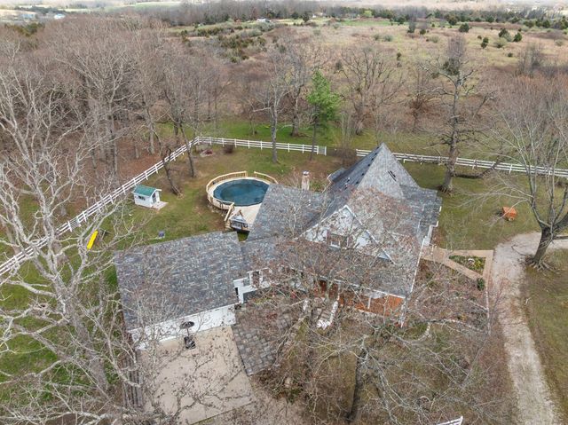739 Timber Ridge Road, Marshfield, MO 65706