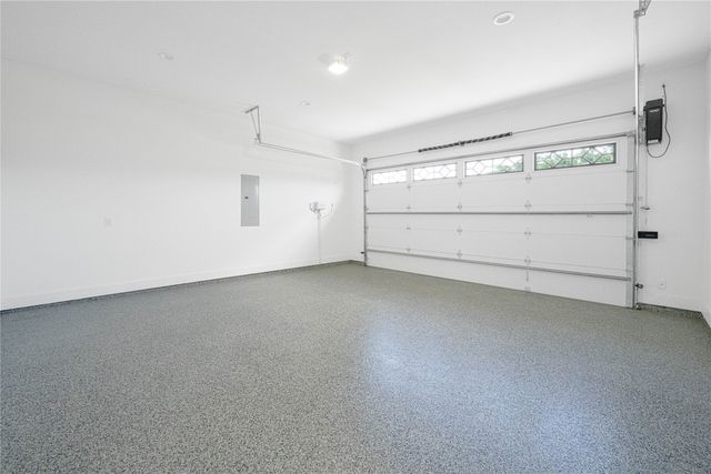 101 Crepe Myrtle, Corsicana, TX 75109