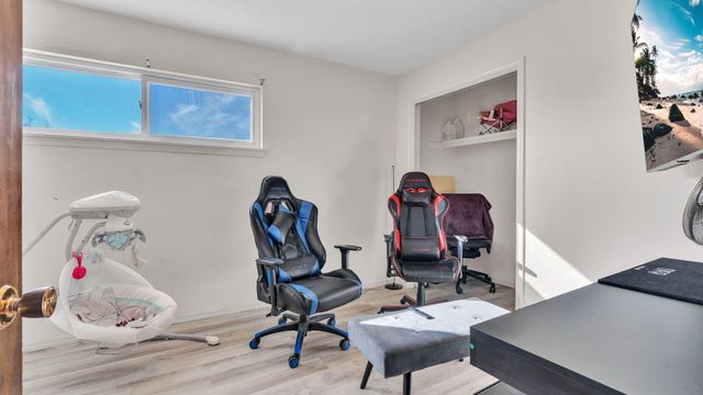 8001 Pickard Avenue NE, Albuquerque, NM 87110