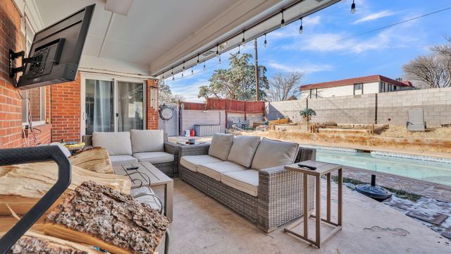 8001 Pickard Avenue NE, Albuquerque, NM 87110