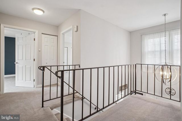 2205 HERMAN CT, Herndon, VA 20170