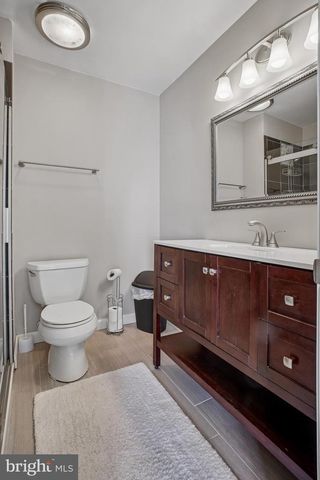 2205 HERMAN CT, Herndon, VA 20170