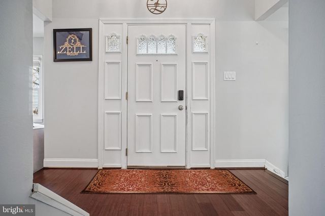 2205 HERMAN CT, Herndon, VA 20170