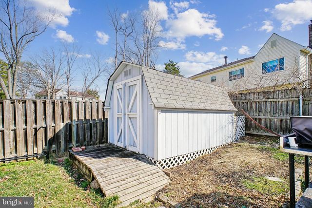 2205 HERMAN CT, Herndon, VA 20170