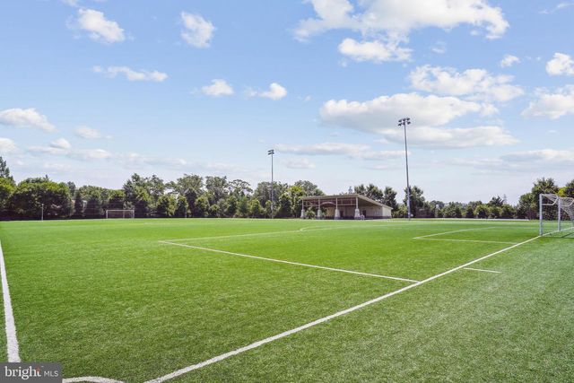 2205 HERMAN CT, Herndon, VA 20170