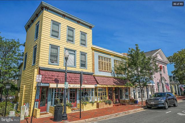 2205 HERMAN CT, Herndon, VA 20170