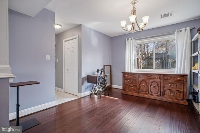 2205 HERMAN CT, Herndon, VA 20170