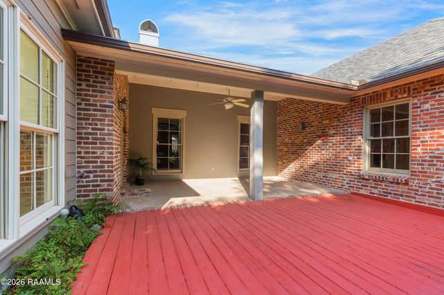 110 Harolyn Park Drive, Lafayette, LA 70503