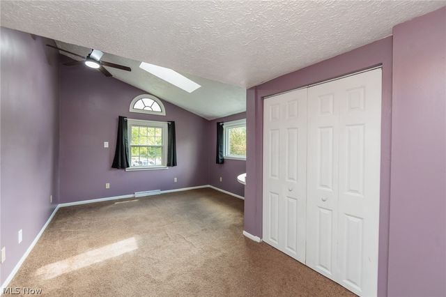 1984 W Turkeyfoot Lake Road, Barberton, OH 44203
