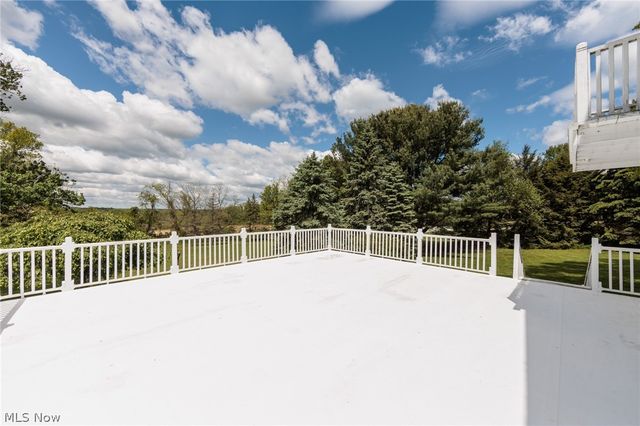 1984 W Turkeyfoot Lake Road, Barberton, OH 44203