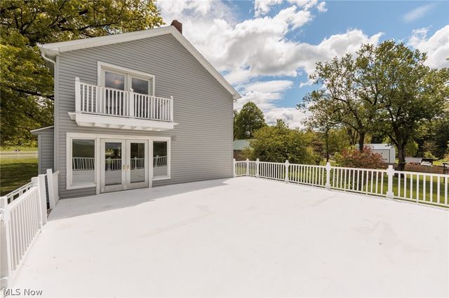 1984 W Turkeyfoot Lake Road, Barberton, OH 44203