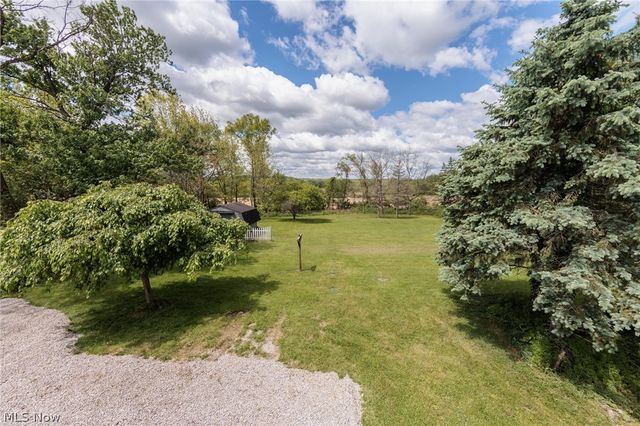 1984 W Turkeyfoot Lake Road, Barberton, OH 44203