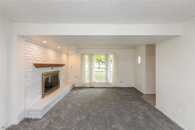 1984 W Turkeyfoot Lake Road, Barberton, OH 44203
