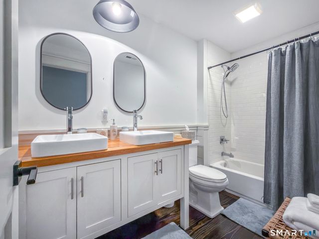18 Ranney Hill Road, Roxbury, CT 06783