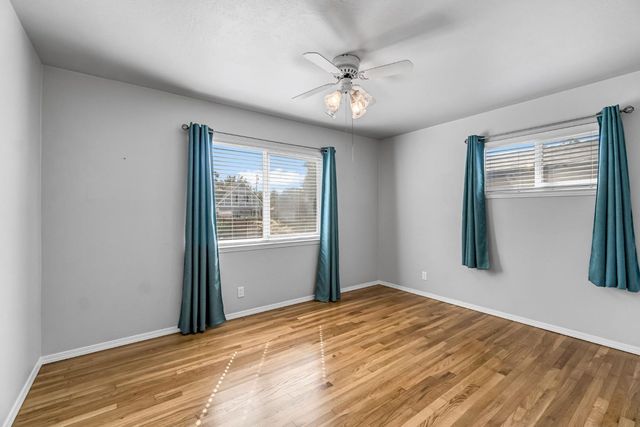 1035 E Fairmont Avenue, Fresno, CA 93704