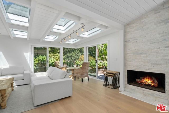 29260 Sea Lion Place, Malibu, CA 90265
