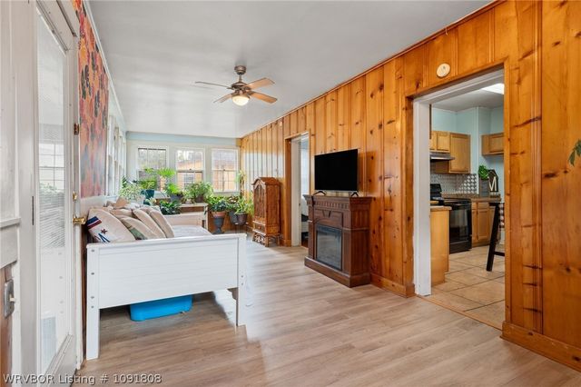 805 S 23rd Street, Fort Smith, AR 72901