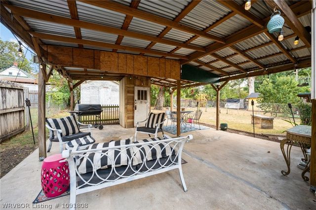 805 S 23rd Street, Fort Smith, AR 72901