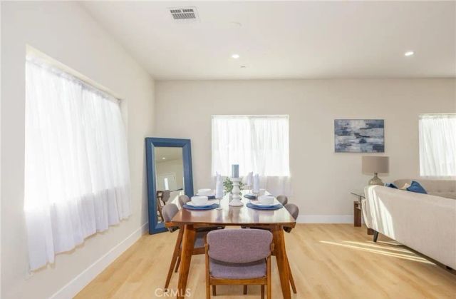 4928 8th Avenue, Los Angeles, CA 90043