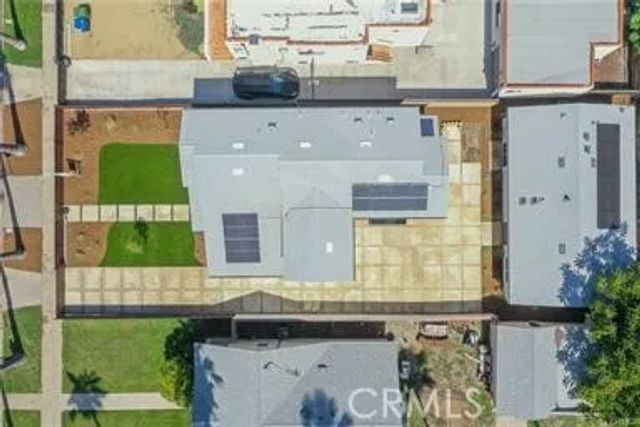 4928 8th Avenue, Los Angeles, CA 90043