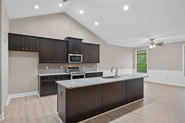 144 Alder Landing N, Dallas, GA 30132