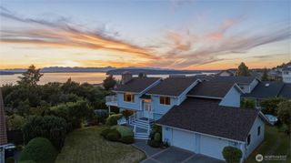 10005 77th Street SW, Lakewood, WA 98498