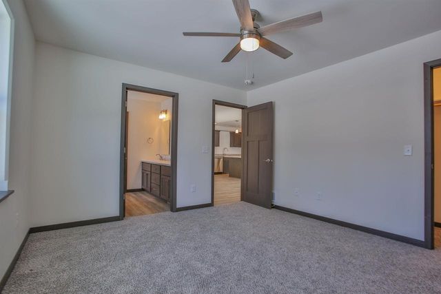 990 MORNING STAR LANE, Plover, WI 54467