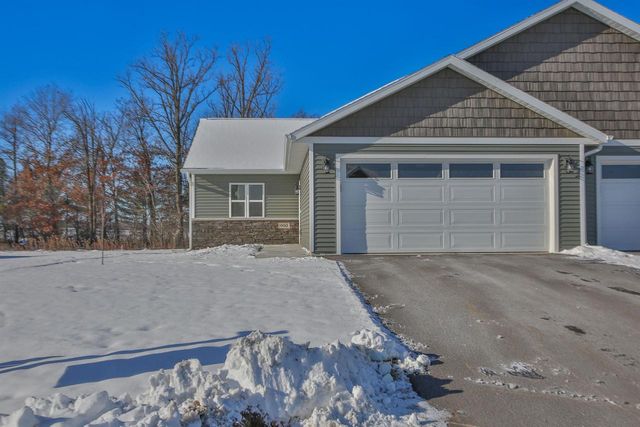 990 MORNING STAR LANE, Plover, WI 54467