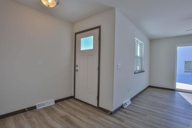 990 MORNING STAR LANE, Plover, WI 54467