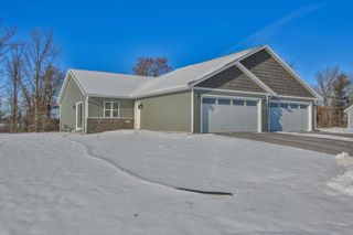 990 MORNING STAR LANE, Plover, WI 54467
