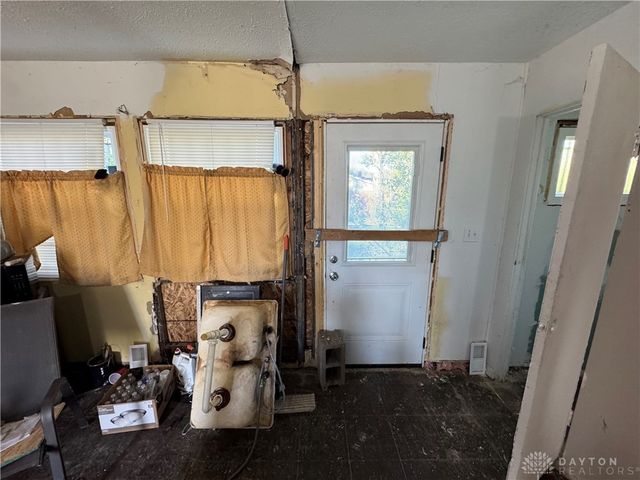 1579 Sundale Avenue, Dayton, OH 45406