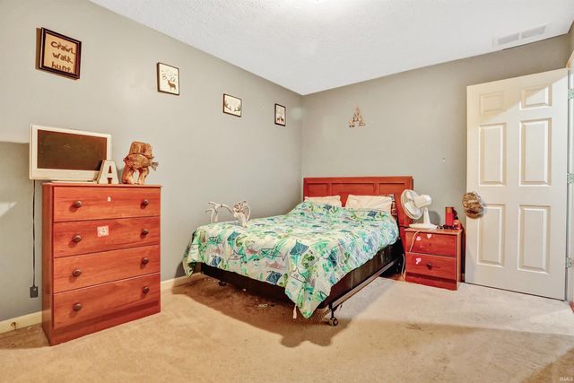 4024 Kenmore Drive, Evansville, IN 47711