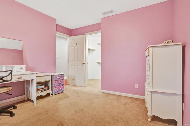 4024 Kenmore Drive, Evansville, IN 47711