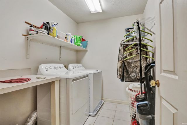 4024 Kenmore Drive, Evansville, IN 47711