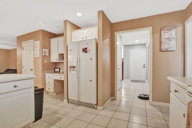 4024 Kenmore Drive, Evansville, IN 47711