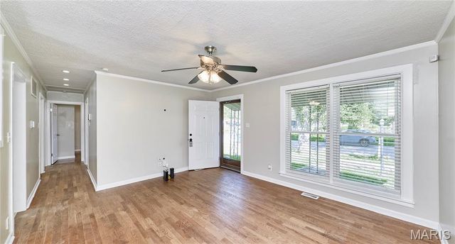 2942 Chance Drive, Florissant, MO 63031